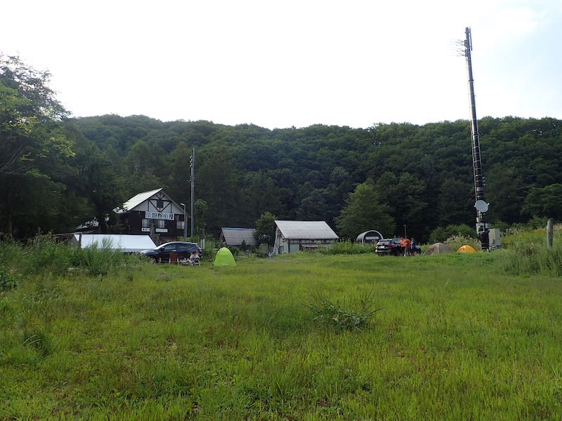 鷹ノ巣キャンプ場と清四郎小屋